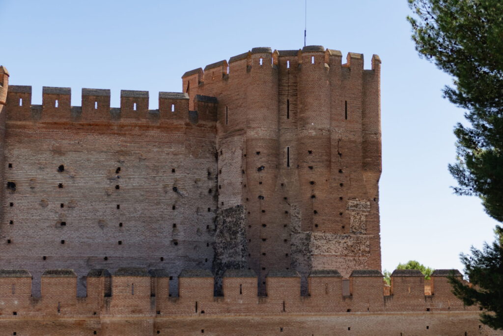 castillo-de-la-mota-valladolid-6