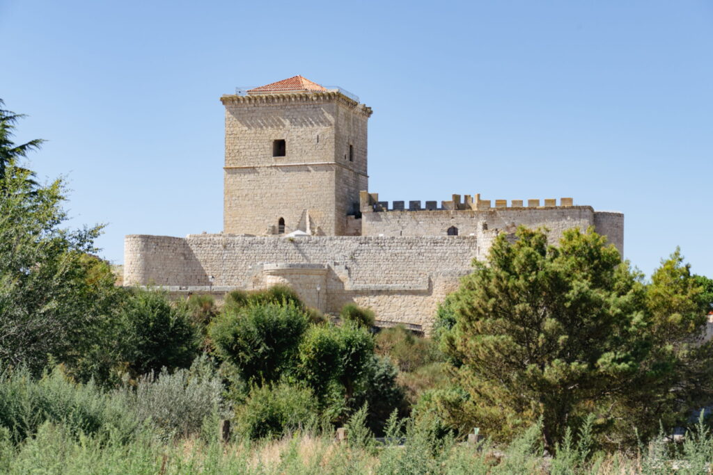 castillo-de-portillo-valladolid-1